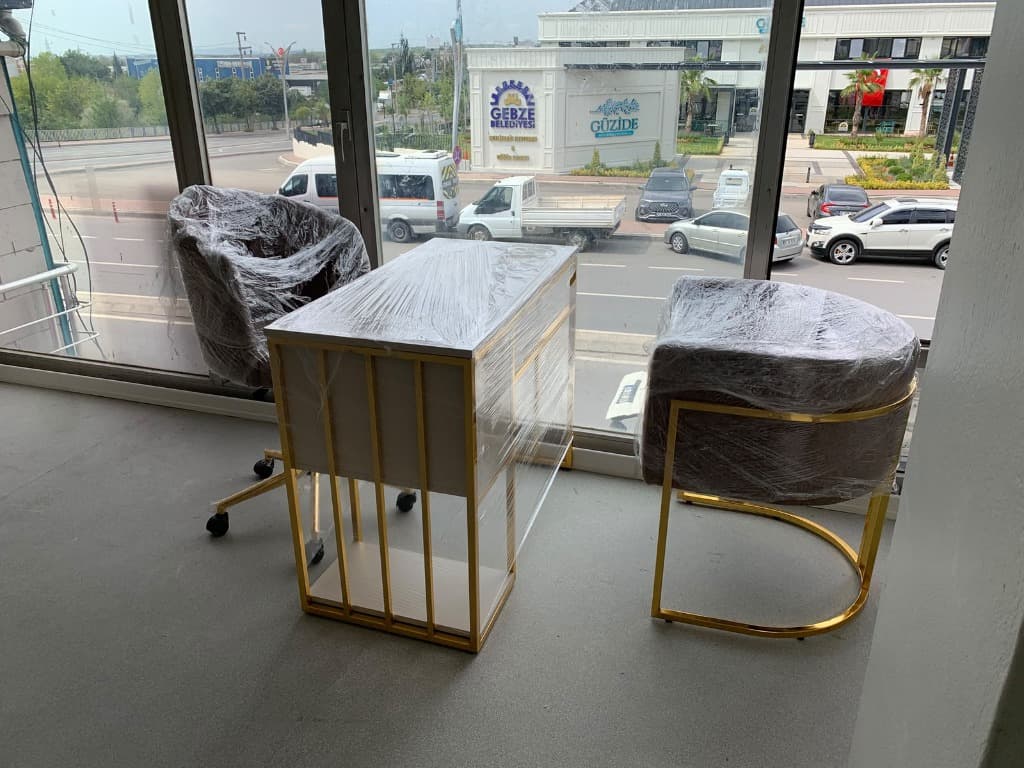 Oray Concept Gold Ayaklı Manikür Masası ve Sandalye Seti 8